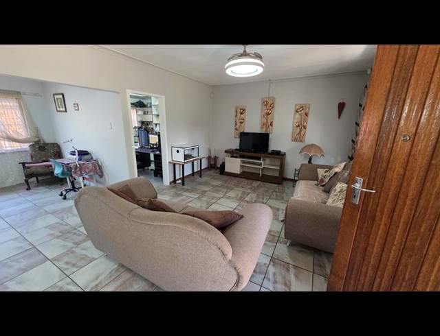 3 BEDROOM HOUSE FOR SALE IN MAGALIESKRUIN